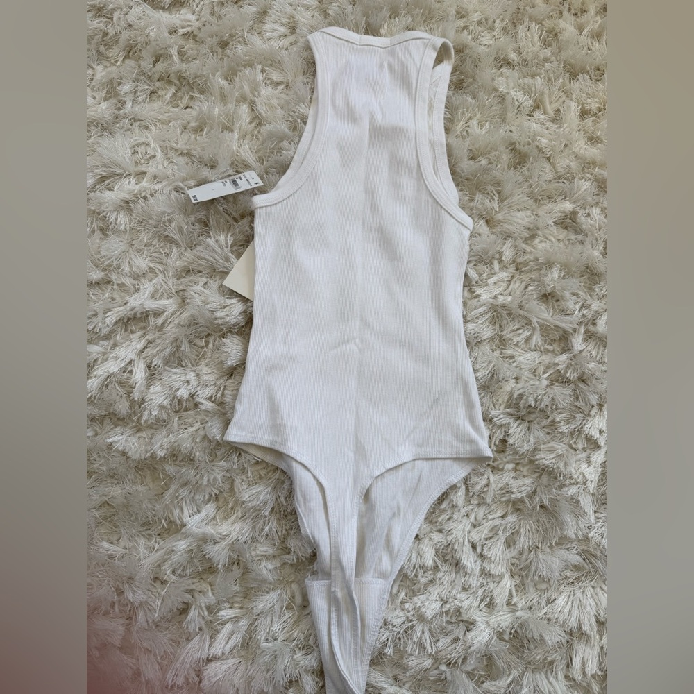 NWT Good American high neck tank bodysuit. - Picture 2 of 3